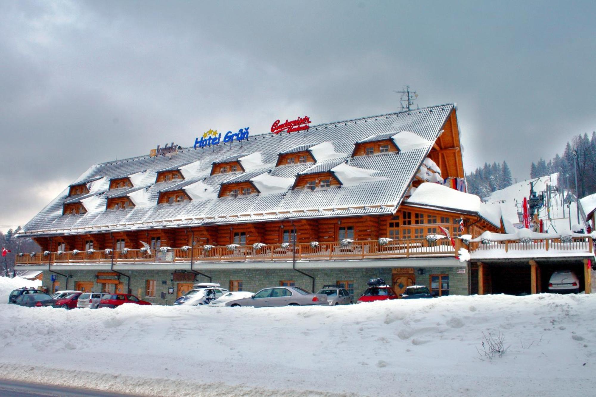 Hotel Grůň Mosty u Jablunkova Buitenkant foto