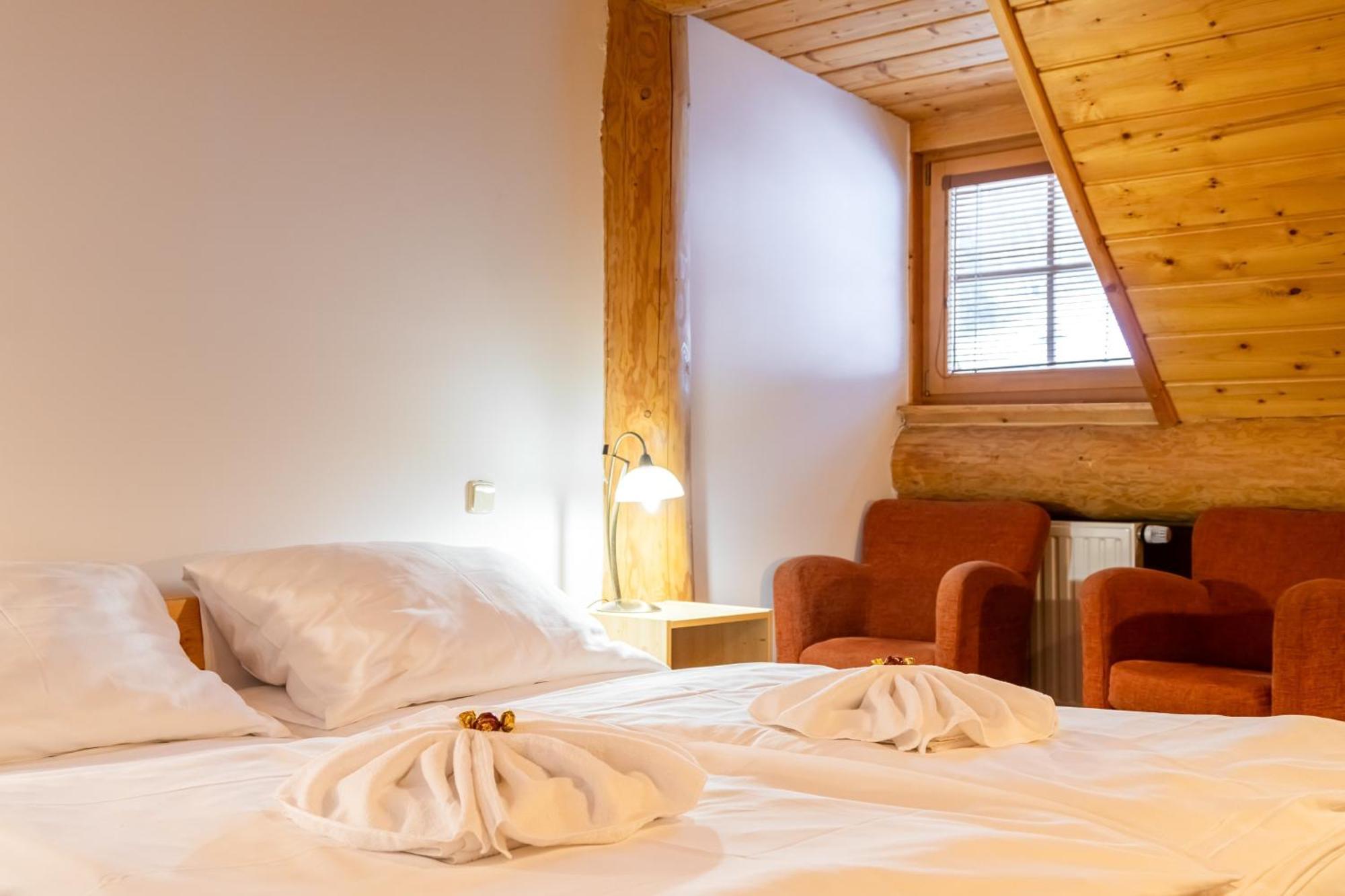 Hotel Grůň Mosty u Jablunkova Buitenkant foto
